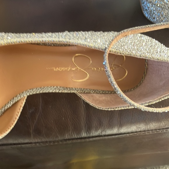 Jessica Simpson embellished Ormanda pumps - Picture 3 of 4